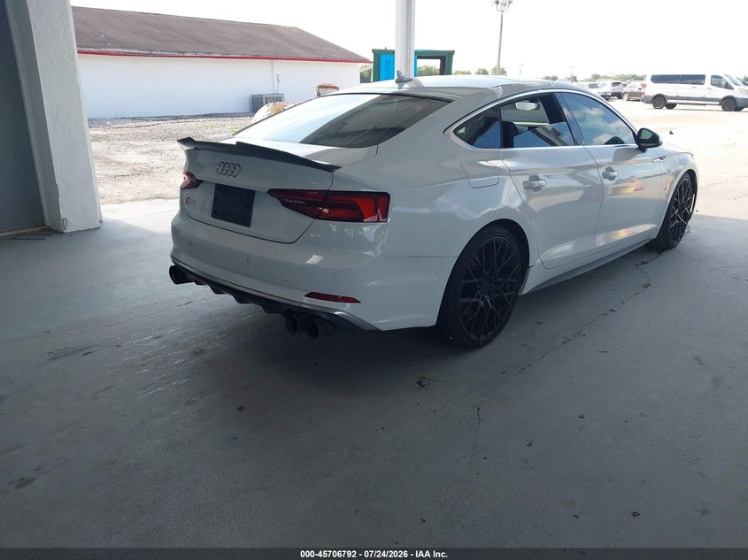 Vin: waub4cf59ja030219, lot: 46205448, audi s5 3.0t premium plus 20184