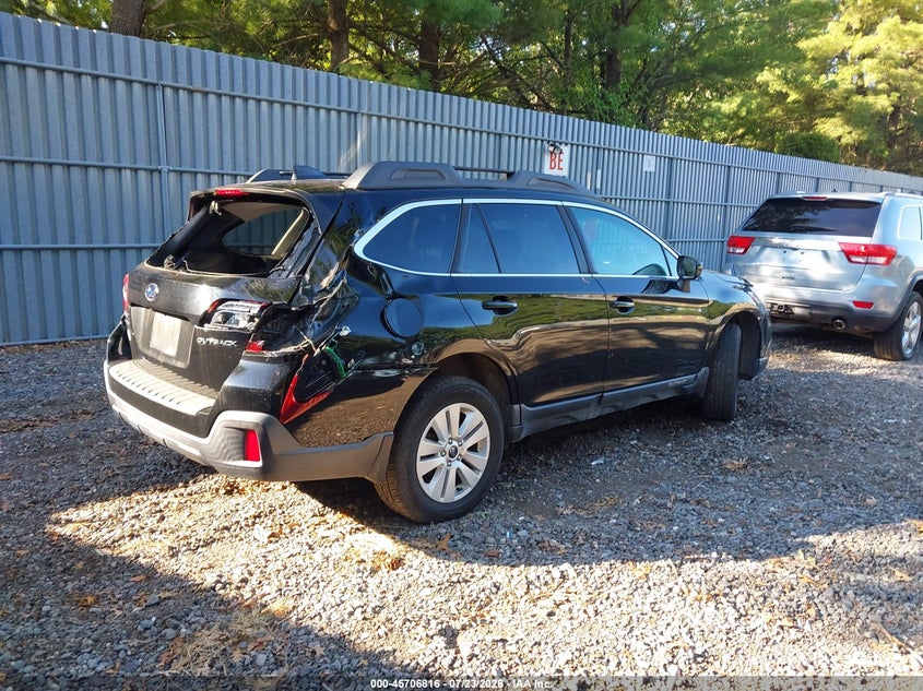 Vin: 4s4bsacc4j3354078, lot: 46205472, subaru outback 2.5i premium 20184