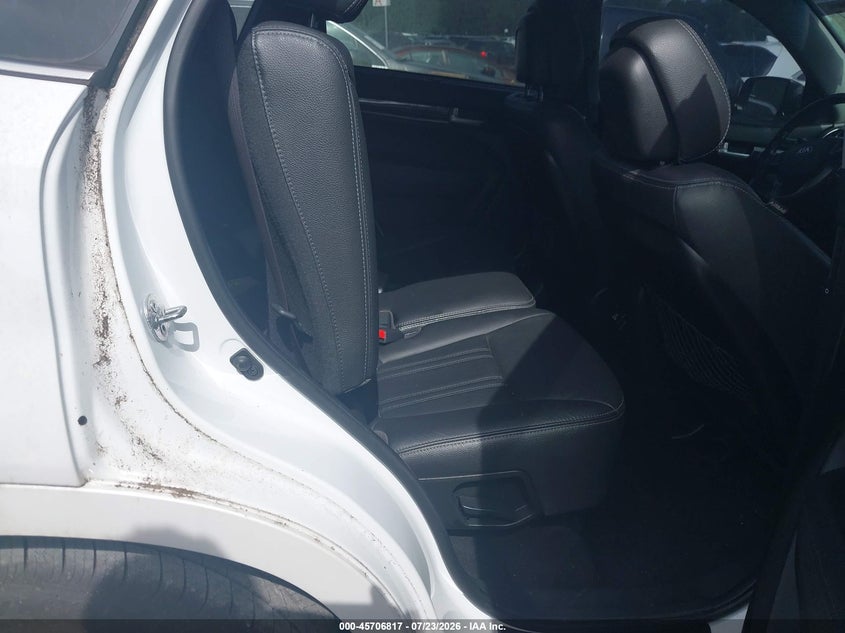 2014 KIA SORENTO auction photo 8