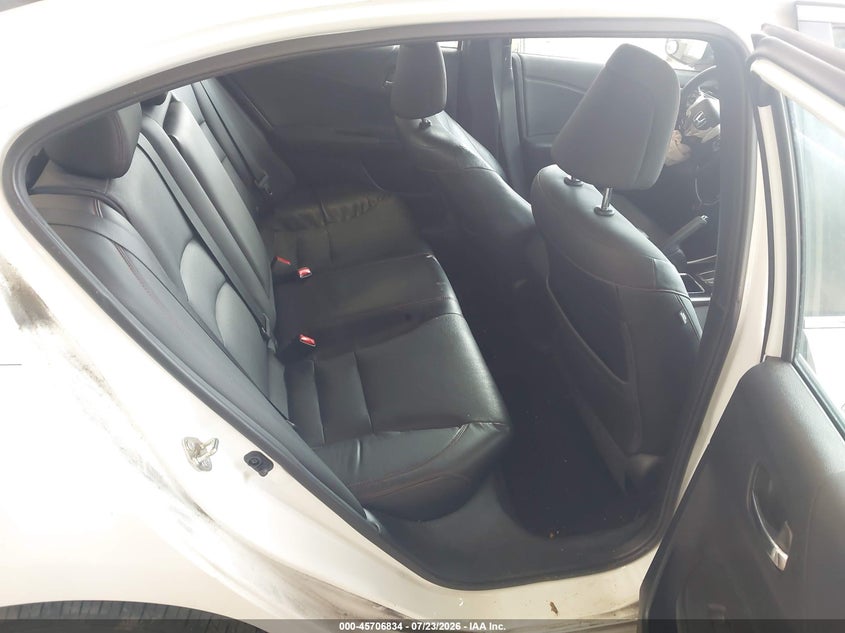 2017 HONDA ACCORD auction photo 8