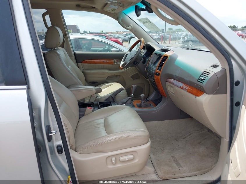 2003 LEXUS GX 470 auction photo 5