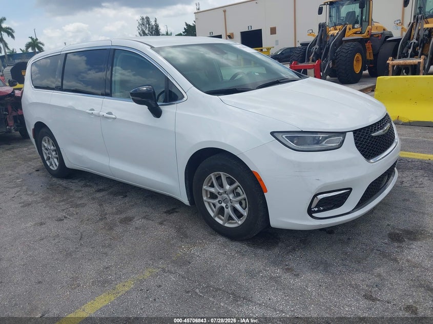 Vin: 2c4rc1bg8rr182225, lot: 46205499, chrysler pacifica touring l 2024 img_1