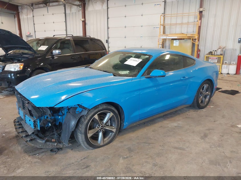 2017 FORD MUSTANG auction photo 2