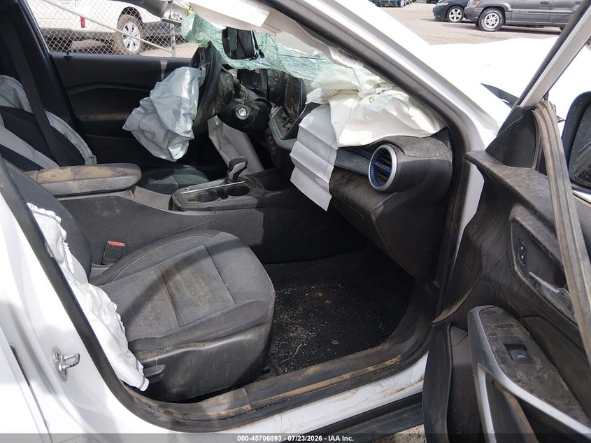2024 CHEVROLET TRAX auction photo 5