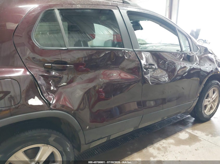 Фото 18 - CHEVROLET TRAX