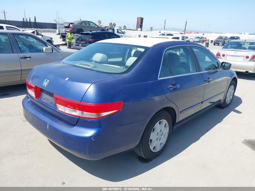 2004 HONDA ACCORD auction photo 4