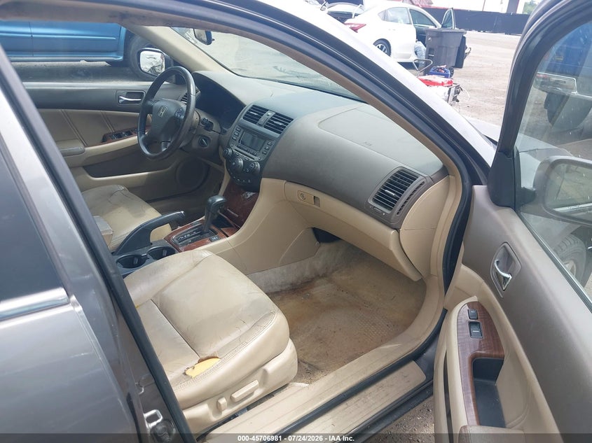 2006 HONDA ACCORD auction photo 5