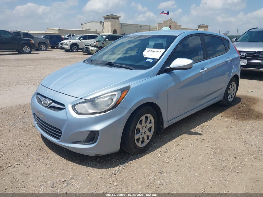 HYUNDAI ACCENT 2013 VIN KMHCT5AE4DU138100