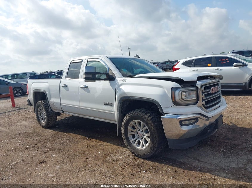 GMC SIERRA 1500 - zdjęcie 13