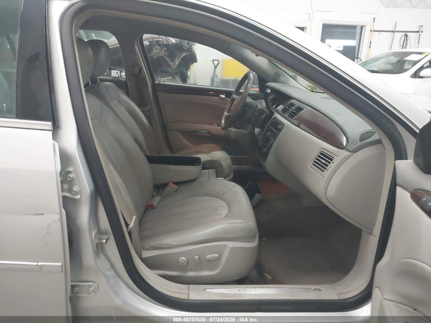 2011 BUICK LUCERNE — zdjęcie 5