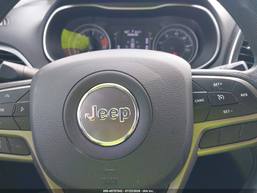 2019 JEEP CHEROKEE auction photo 6