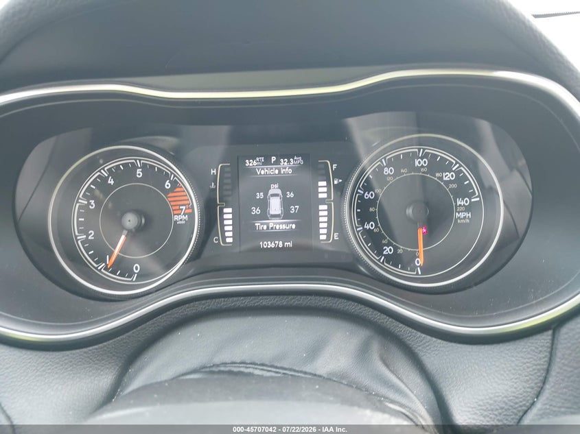 2019 JEEP CHEROKEE auction photo 7