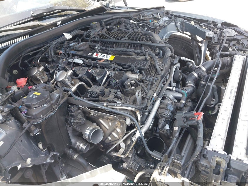 2023 BMW M4 auction photo 6