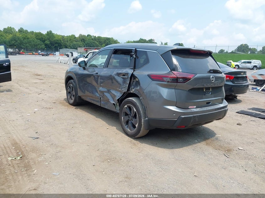 2025 NISSAN ROGUE auction photo 3