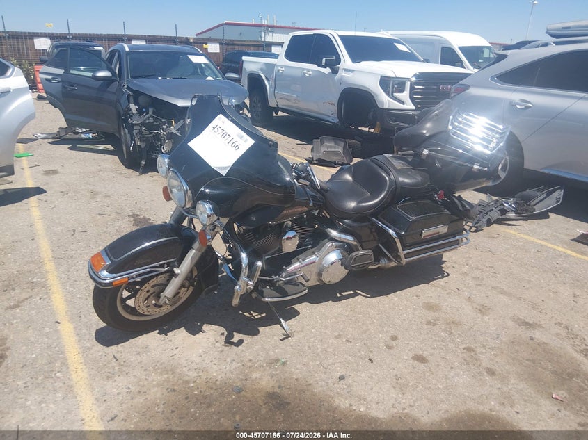 2007 HARLEY-DAVIDSON FLHT auction photo 2