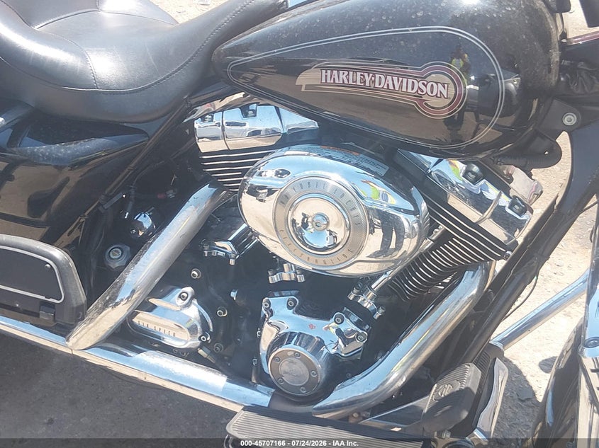 2007 HARLEY-DAVIDSON FLHT auction photo 8