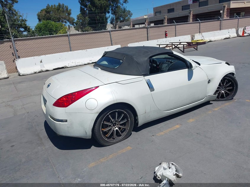 2007 NISSAN 350Z auction photo 4