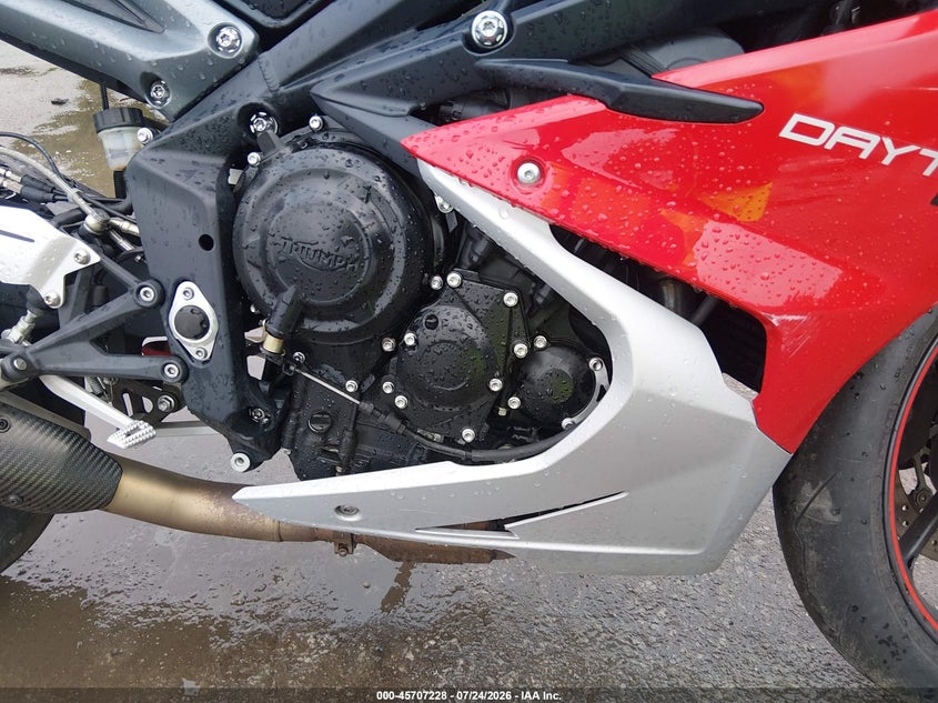 2016 TRIUMPH MOTORCYCLE DAYTONA auction photo 8