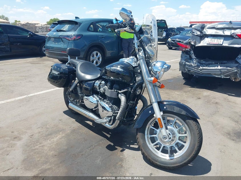 2012 TRIUMPH MOTORCYCLE AMERICA auction photo 1
