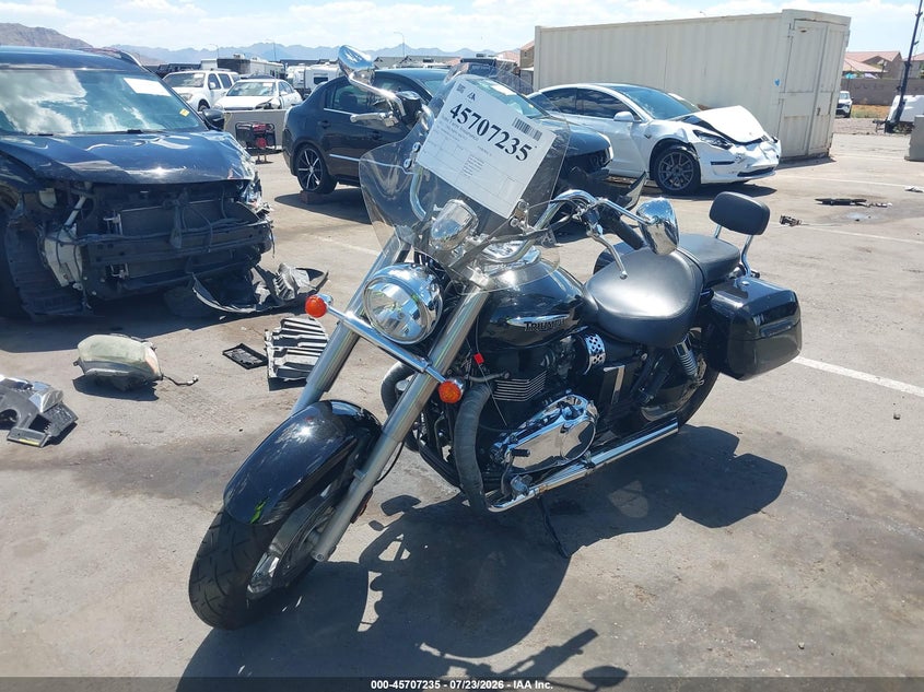 2012 TRIUMPH MOTORCYCLE AMERICA auction photo 2