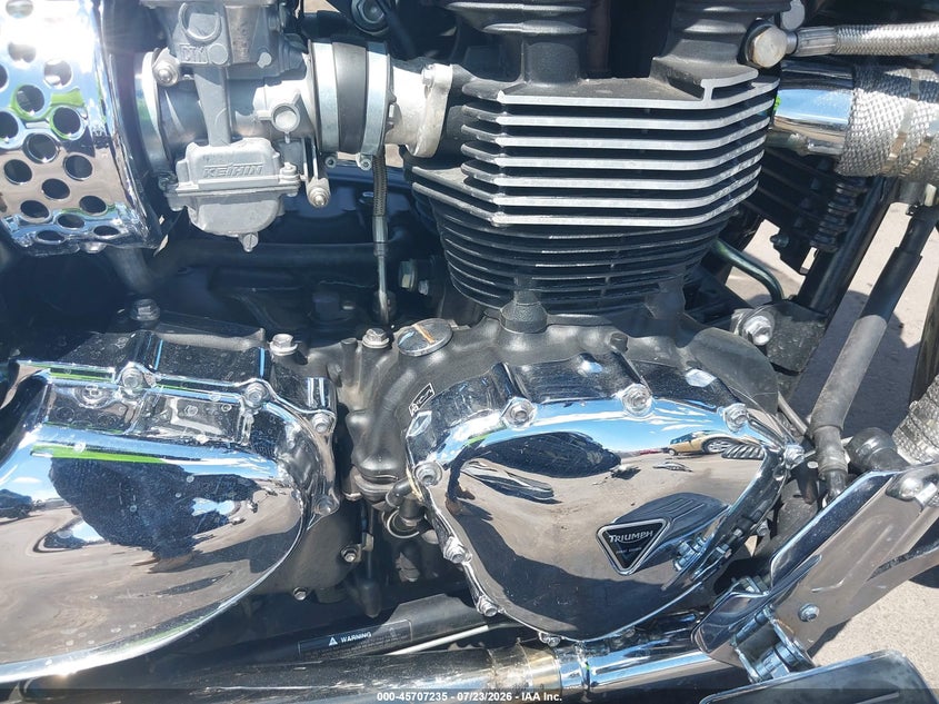 2012 TRIUMPH MOTORCYCLE AMERICA auction photo 8