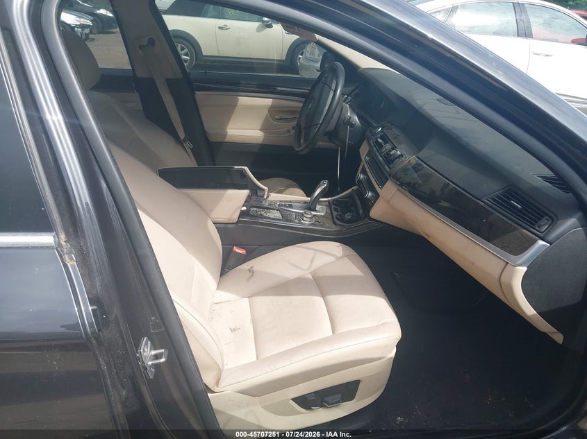 2012 BMW 528I auction photo 5