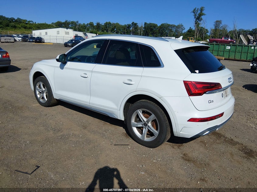 Vin: wa1aaafy0m2017745, lot: 46205953, audi q5 premium 45 tfsi quattro s tronic 20213