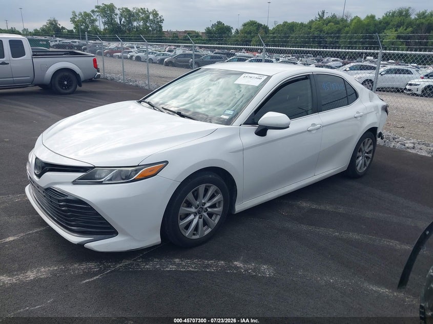 2020 TOYOTA CAMRY auction photo 2