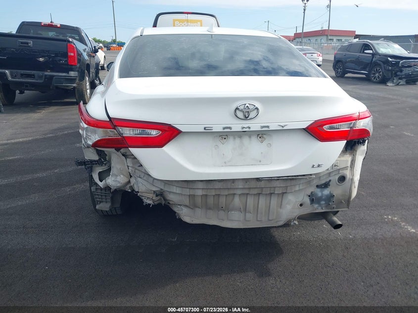 2020 TOYOTA CAMRY auction photo 6