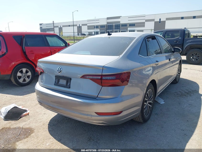 2021 VOLKSWAGEN JETTA auction photo 4