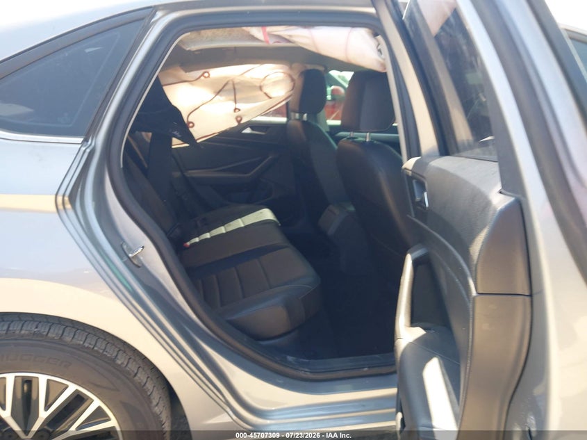 2021 VOLKSWAGEN JETTA auction photo 8