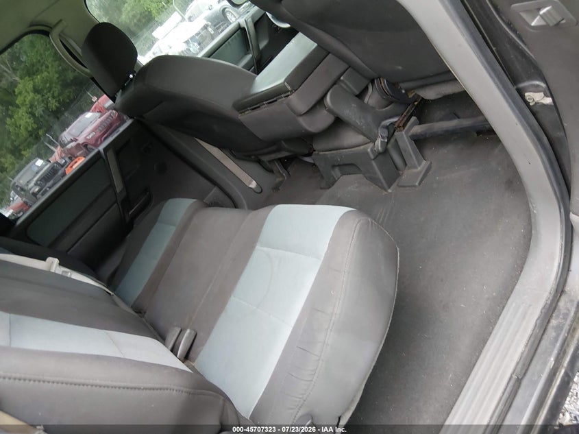 2005 NISSAN TITAN auction photo 8