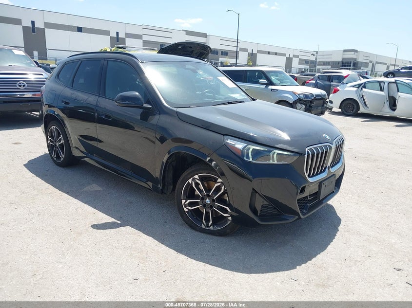 Vin: wbx73ef04p5w54414, lot: 46206024, bmw x1 xdrive28i 2023 img_1