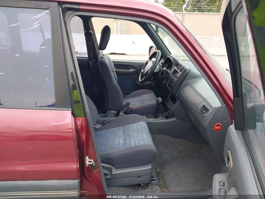 1997 TOYOTA RAV4 auction photo 5