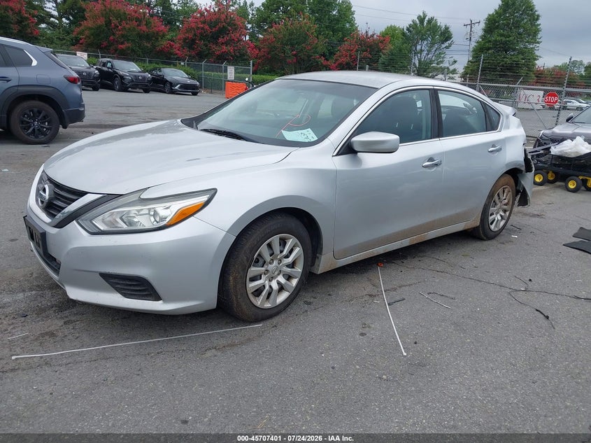 2016 Nissan Altima, Rear, IAAI, VIN 1N4AL3AP8GC222390 — photo 2