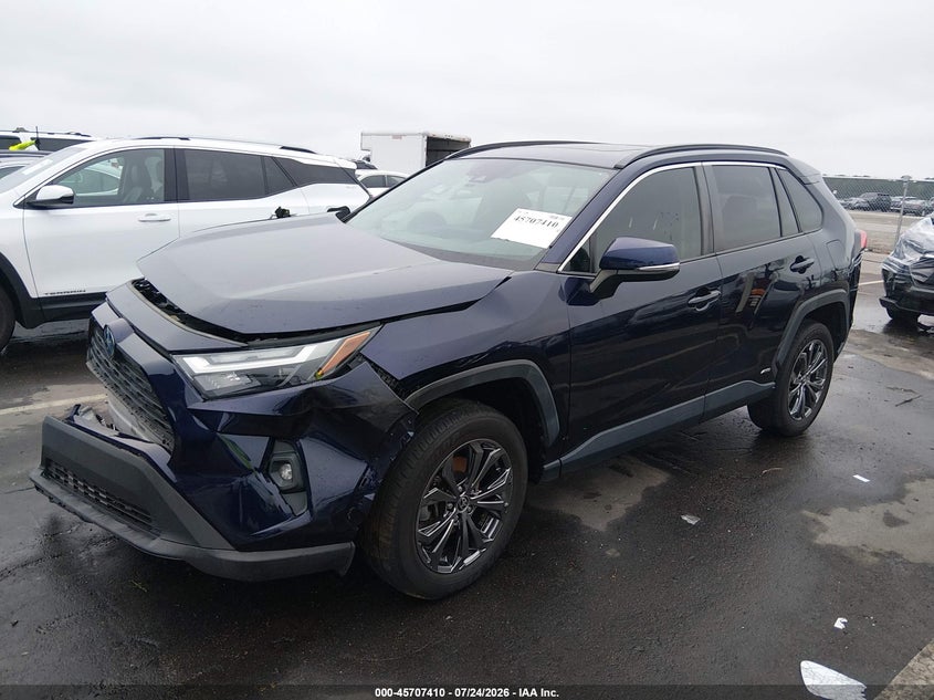 2022 Toyota RAV 4, Удар спереду, IAAI, VIN JTMB6RFV7ND061845 — фото 2