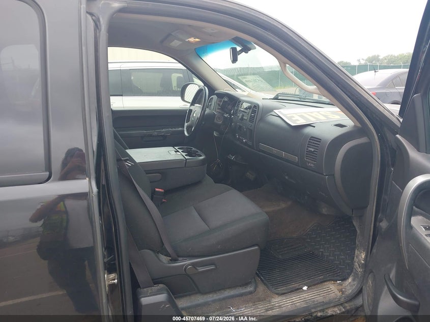 2013 CHEVROLET SILVERADO 1500 auction photo 5