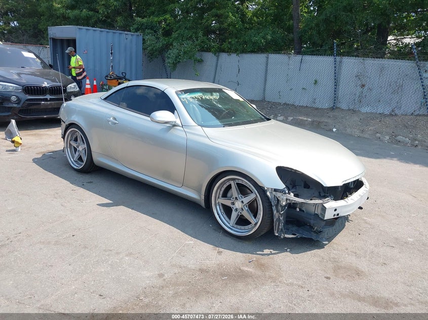 2004 LEXUS SC 430 auction photo 1