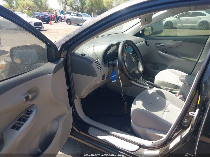 2010 TOYOTA COROLLA auction photo 5