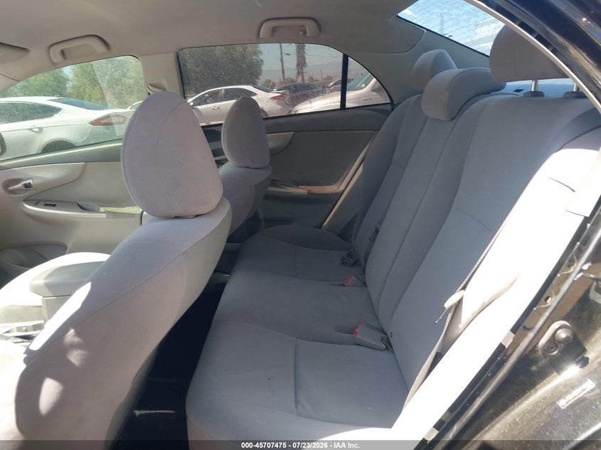 2010 TOYOTA COROLLA auction photo 8