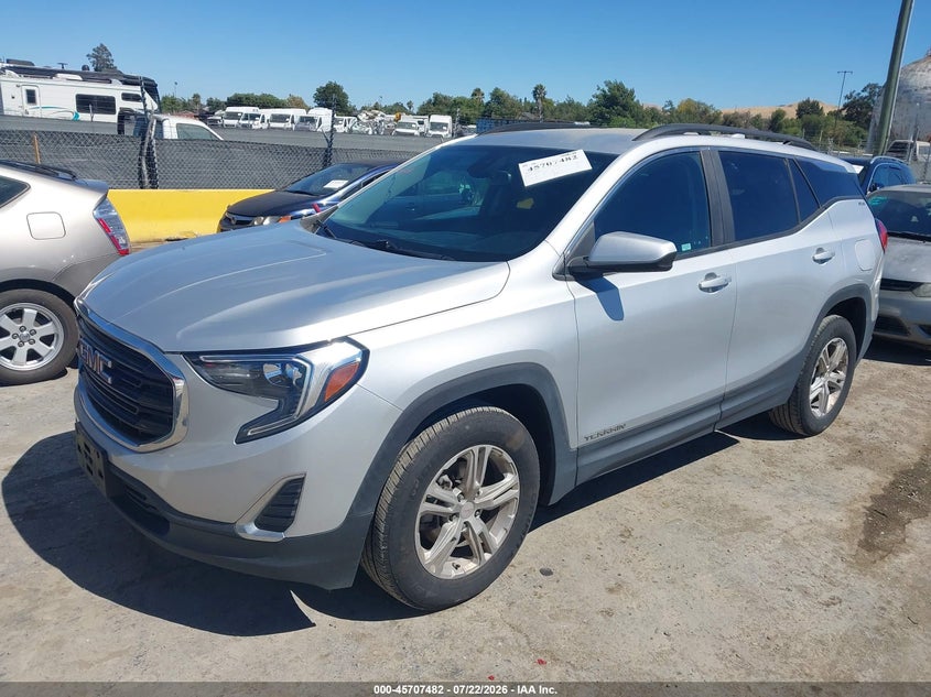 2021 GMC TERRAIN auction photo 2