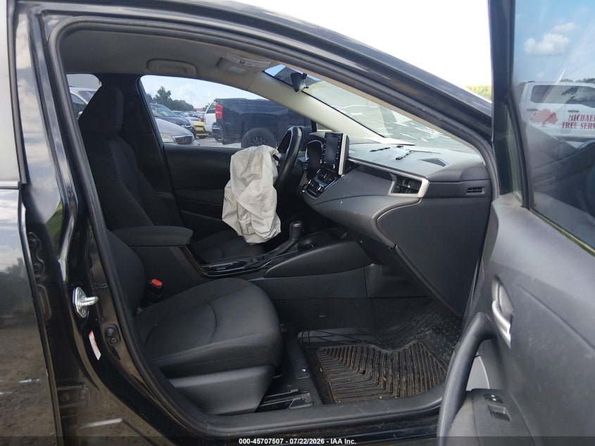 2020 TOYOTA COROLLA auction photo 5