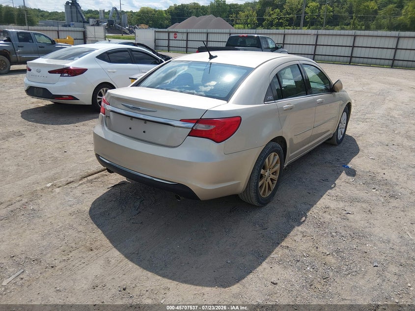 Vin: 1c3ccbbg3en195522, lot: 46206193, chrysler 200 touring 20144