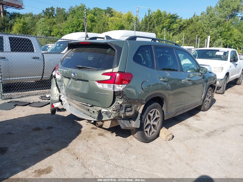Vin: jf2skajc0lh528372, lot: 46206272, subaru forester premium 20204