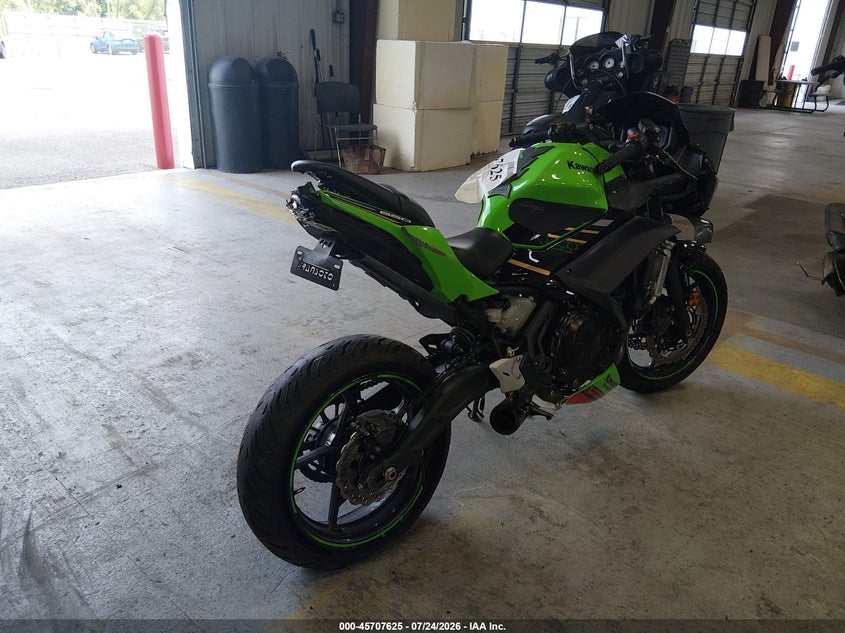 2020 KAWASAKI NINJA SPORT_BIKE 2