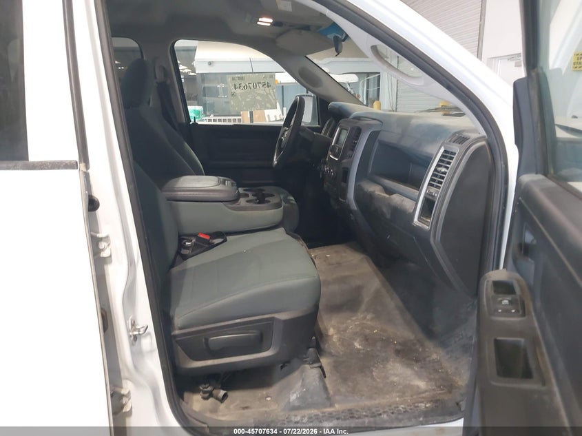2018 RAM 1500 auction photo 5