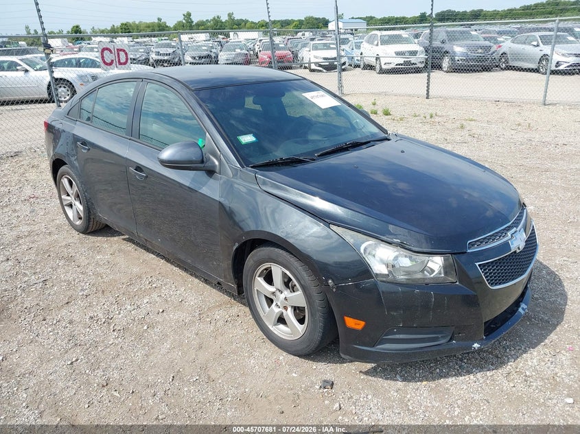 Vin: 1g1pa5sh0d7308030, lot: 46206337, chevrolet cruze ls auto 2013 img_1