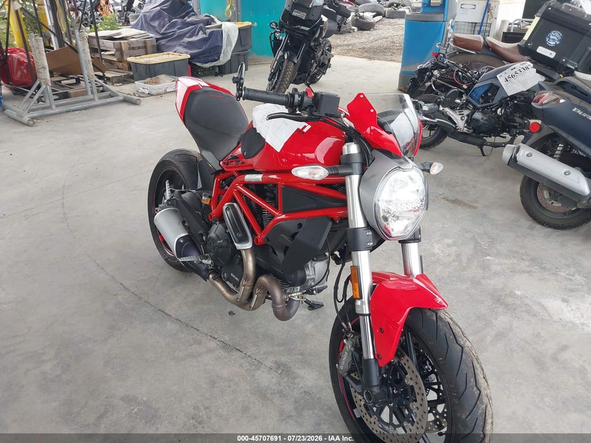 2020 Ducati Monster