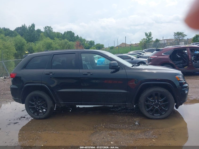 JEEP GRAND CHEROKEE - zdjęcie 13