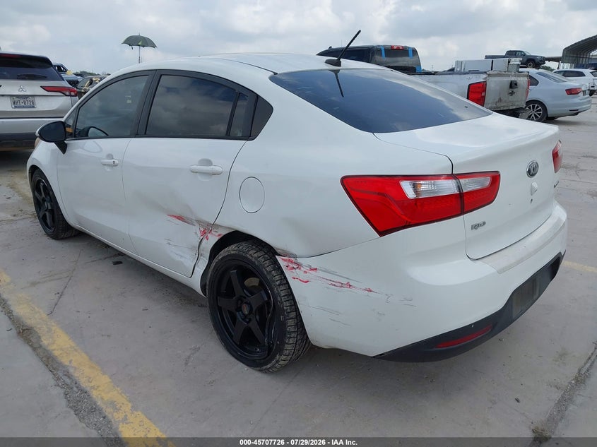 Vin: knadn4a38d6271083, lot: 46206382, kia rio sx 20133
